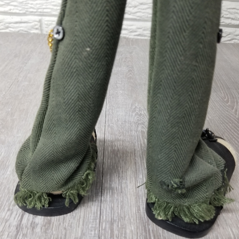Punk Rocker Art decor doll - Picture 9 of 16